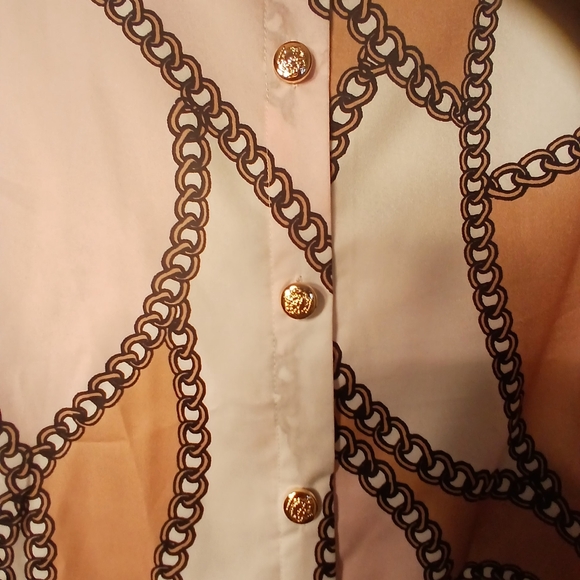 Woman's Classic Blouse Top Tri-colored Gold Buttons chain pattern NWT SIZE Small - Picture 4 of 5